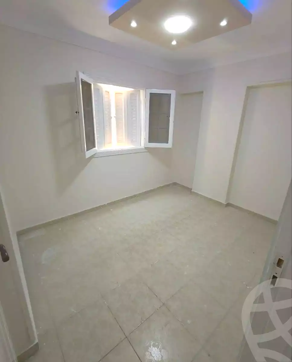 https://aqarmap.com.eg/ar/listing/7168278-for-sale-alexandria-lsywf-el-falki