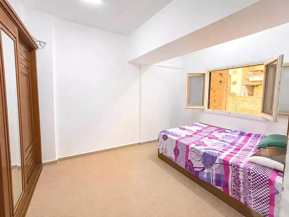 https://aqarmap.com.eg/en/listing/7168537-for-sale-alexandria-ganaklis