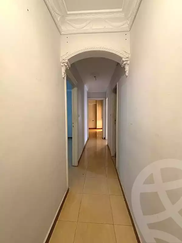 https://aqarmap.com.eg/ar/listing/7168599-for-sale-alexandria-al-agamy-lbytsh-mohamed-el-fardi-st