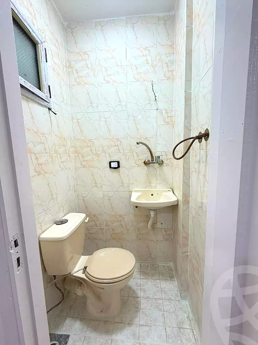 https://aqarmap.com.eg/ar/listing/7168601-for-sale-alexandria-al-agamy-shataa-el-nakheel