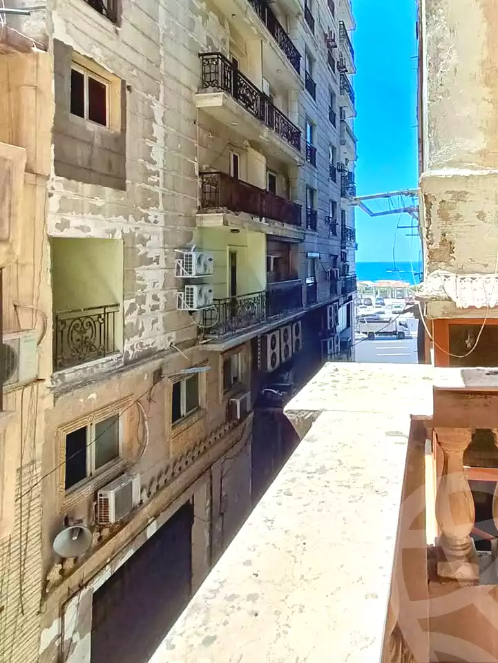 https://aqarmap.com.eg/ar/listing/7168605-for-sale-alexandria-sporting-el-geish-road