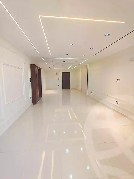 https://aqarmap.com.eg/ar/listing/7168608-for-sale-alexandria-tharwat