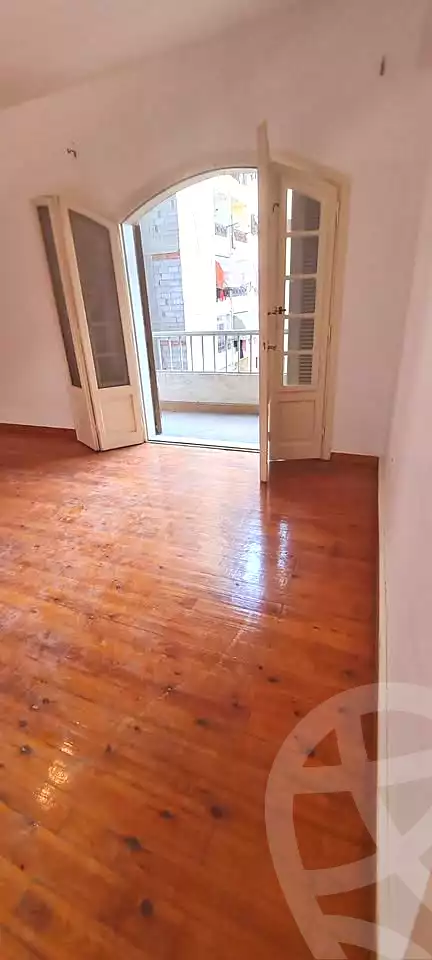 https://aqarmap.com.eg/en/listing/7168832-for-sale-alexandria-al-agamy-lbytsh-al-samalehy-1-st