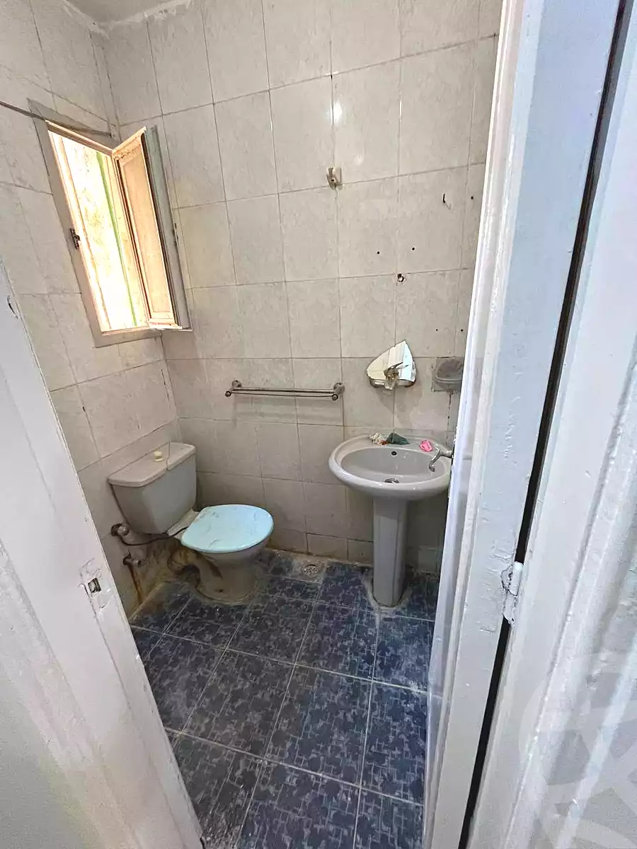 https://aqarmap.com.eg/ar/listing/7168861-for-sale-alexandria-rs-ltyn