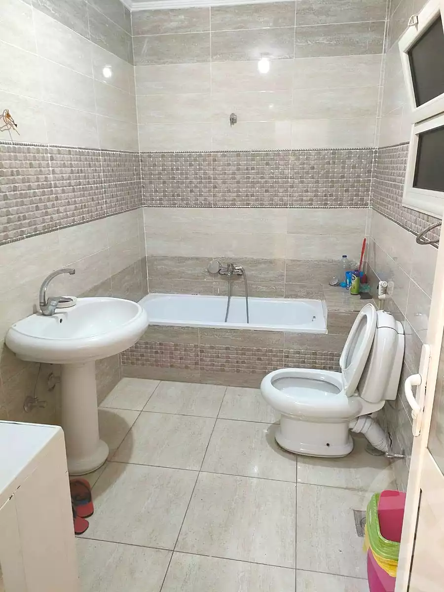 https://aqarmap.com.eg/en/listing/7168926-for-sale-cairo-el-haram-shareaa-el-haram