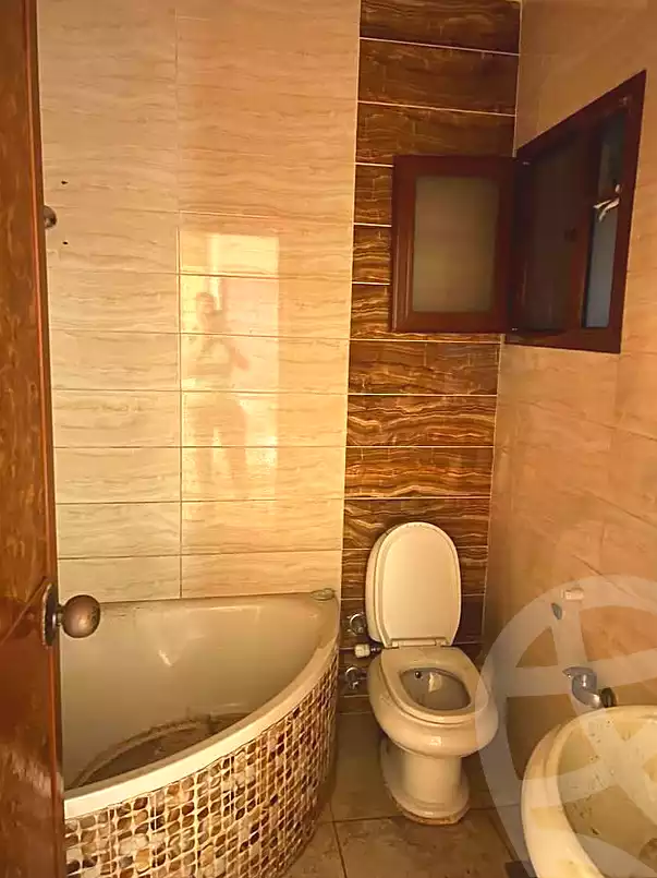 https://aqarmap.com.eg/ar/listing/7169029-for-sale-alexandria-sydy-bshr-sydy-bshr-qbly-el-quds-st