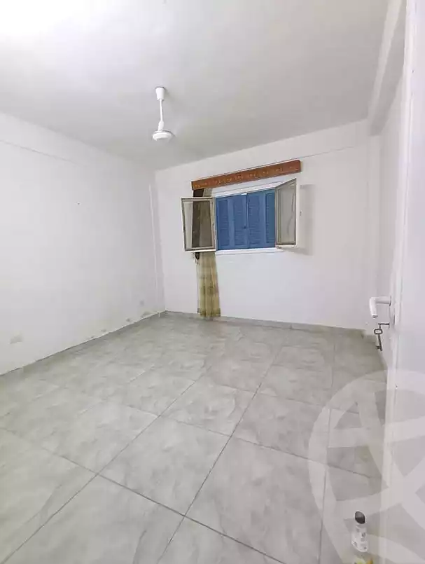 https://aqarmap.com.eg/ar/listing/7169032-for-rent-alexandria-al-agamy-lbytsh-al-samalehy-1-st