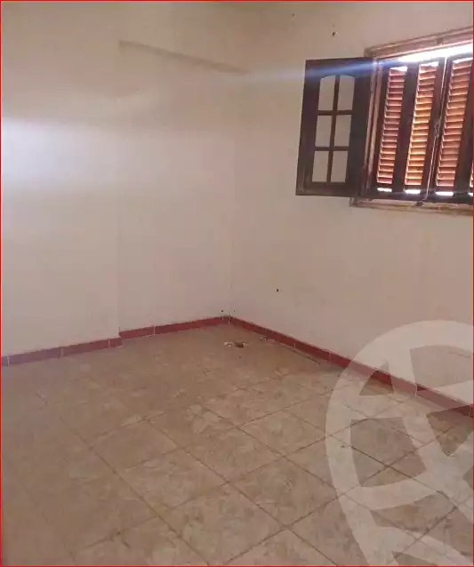 https://aqarmap.com.eg/ar/listing/7169445-for-sale-alexandria-sydy-bshr-shr-mlk-hfny