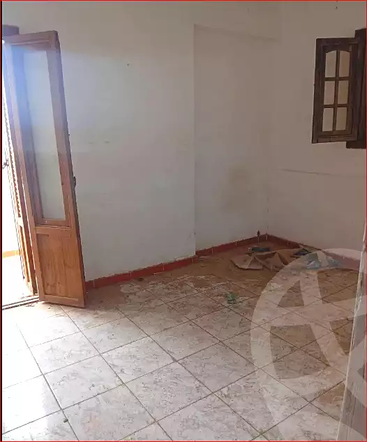 https://aqarmap.com.eg/ar/listing/7169445-for-sale-alexandria-sydy-bshr-shr-mlk-hfny