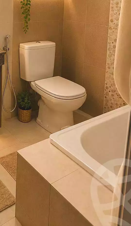 https://aqarmap.com.eg/ar/listing/7169582-for-sale-cairo-new-cairo-el-yassamin-el-yasmeen-3-mohamed-rahim-st