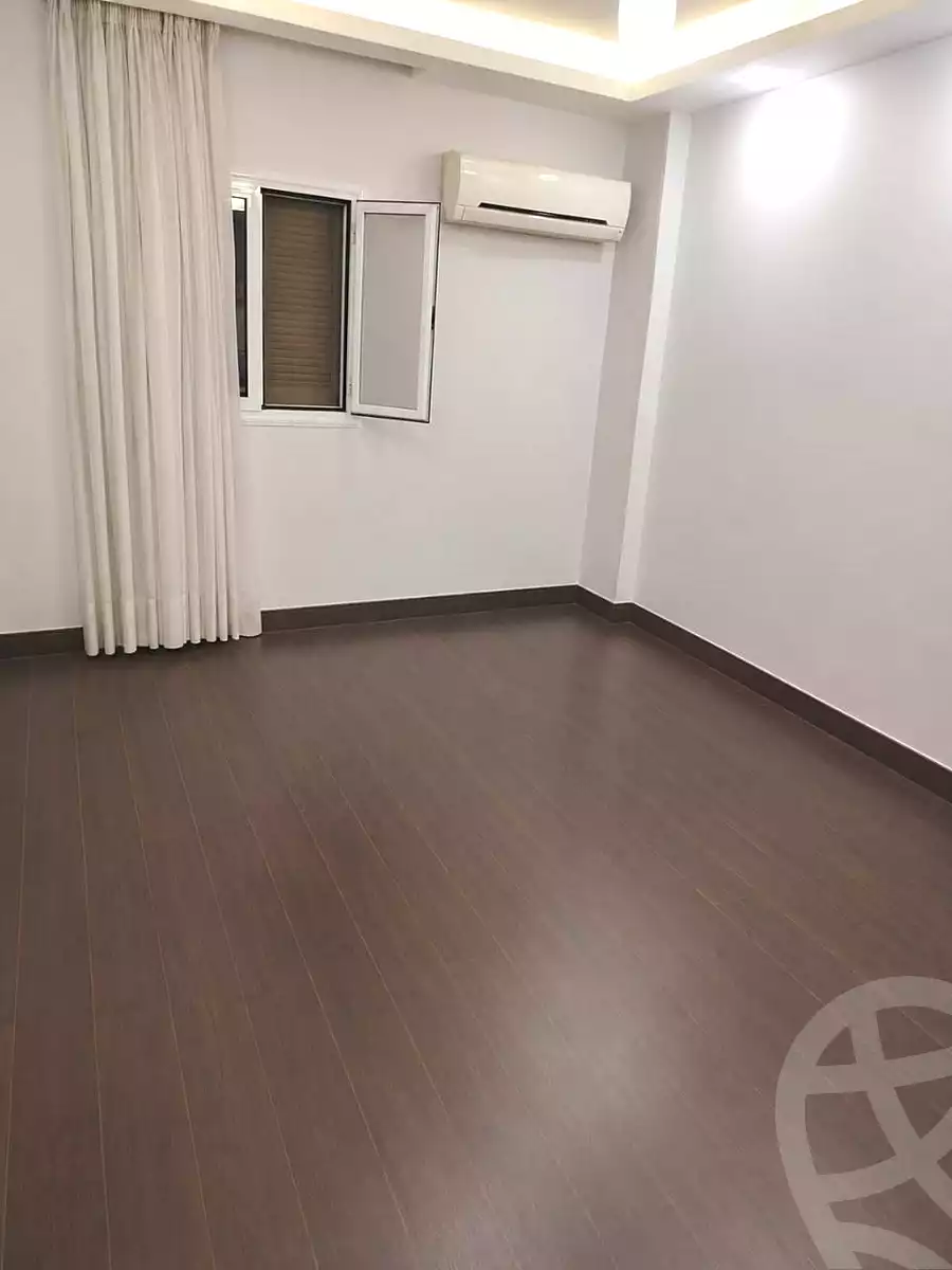 https://aqarmap.com.eg/ar/listing/7169582-for-sale-cairo-new-cairo-el-yassamin-el-yasmeen-3-mohamed-rahim-st