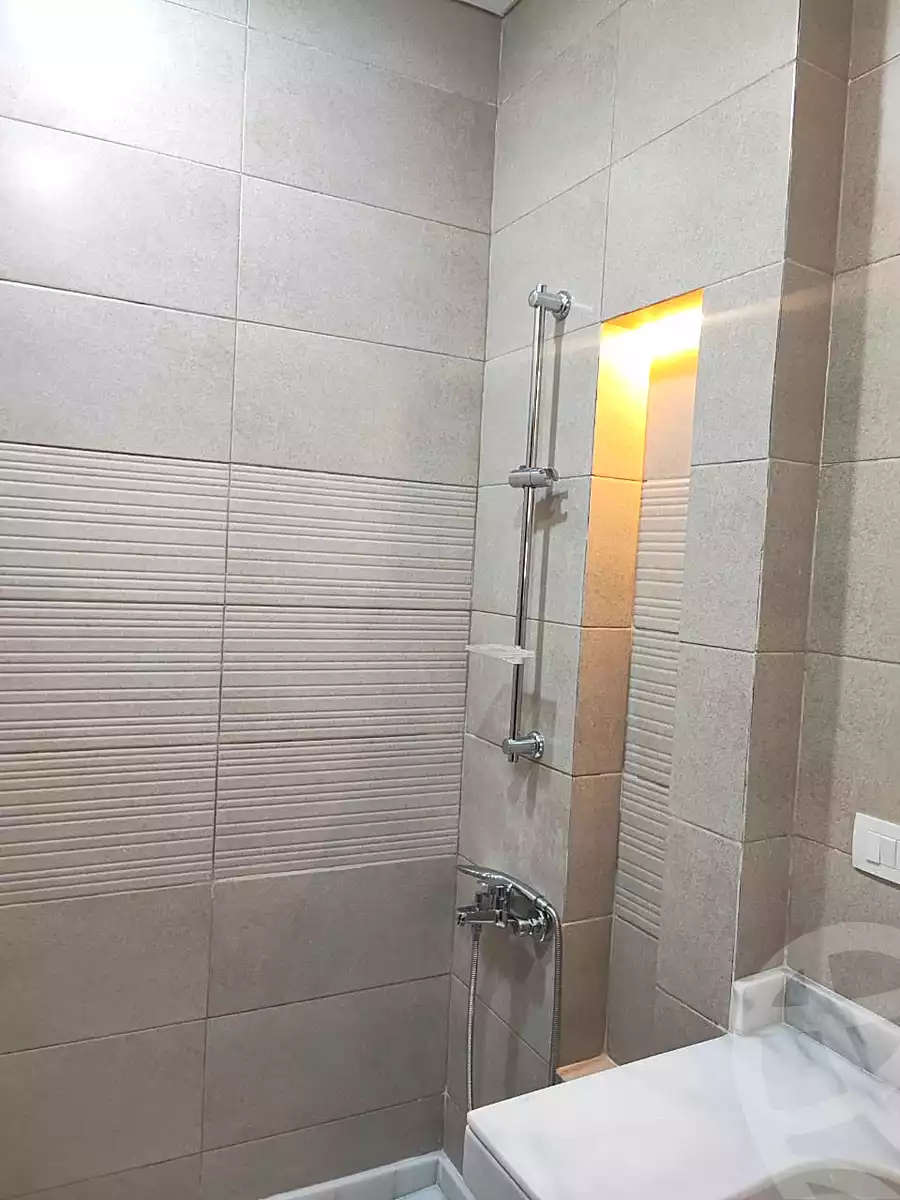 https://aqarmap.com.eg/ar/listing/7169813-for-rent-cairo-new-cairo-el-yassamin-el-yasmeen-8