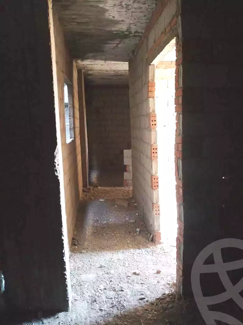 https://aqarmap.com.eg/ar/listing/7169870-for-sale-alexandria-al-agamy-bw-ywsf-hosni-mubarak-st