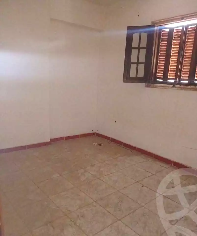 https://aqarmap.com.eg/en/listing/7169919-for-sale-alexandria-sydy-bshr-shr-mlk-hfny