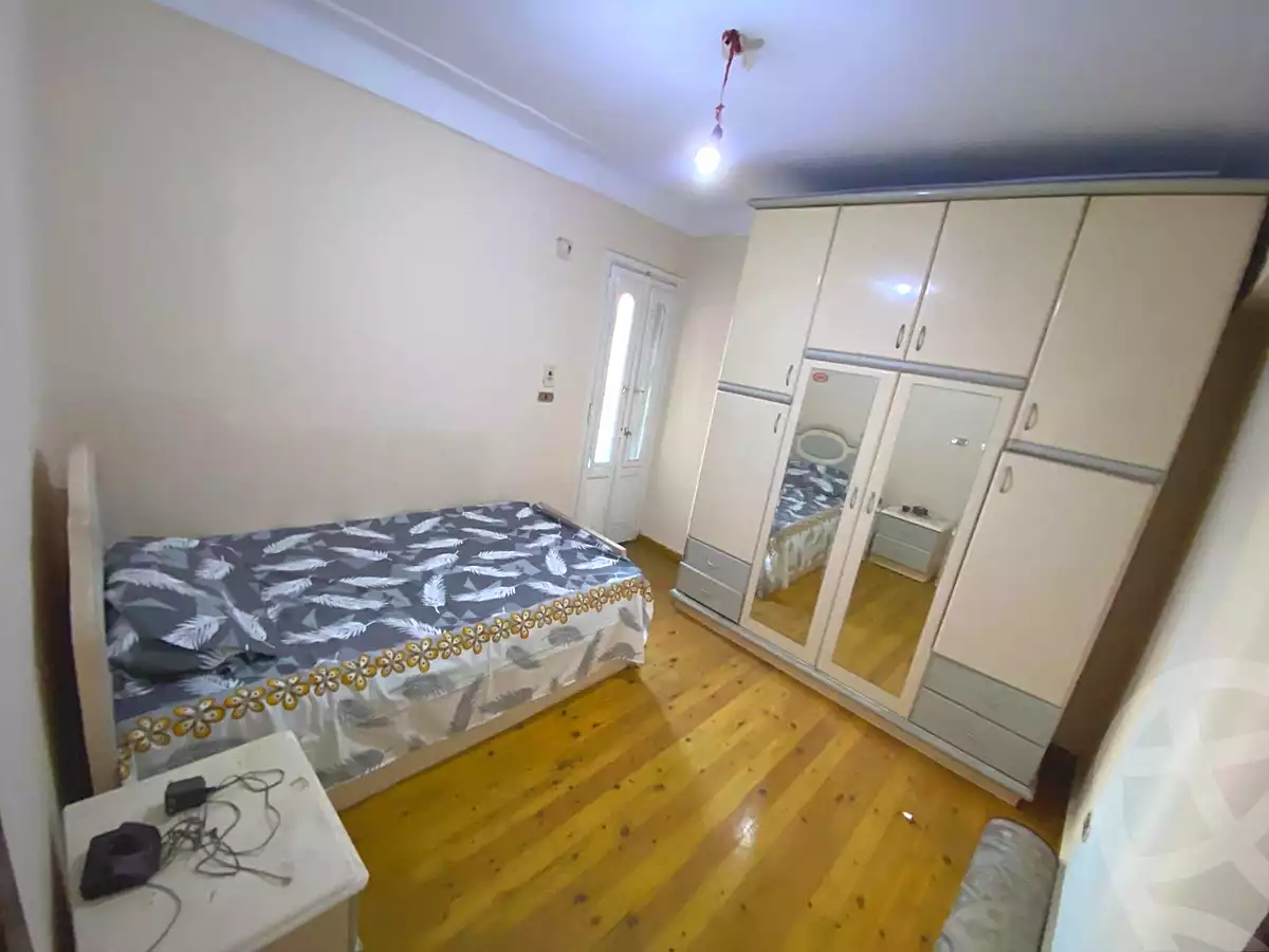 https://aqarmap.com.eg/en/listing/7169951-for-rent-alexandria-bolekly-abd-el-salam-aref-st