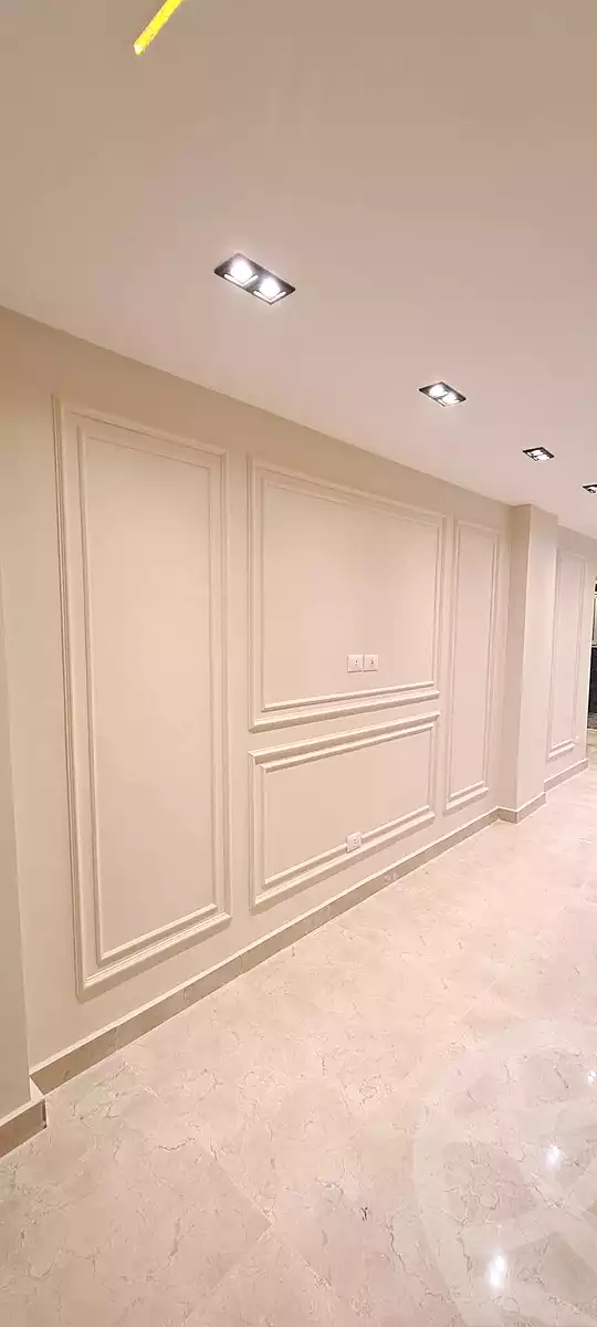 https://aqarmap.com.eg/ar/listing/7169968-for-sale-cairo-el-sheikh-zayed-city-compounds-el-khamayel