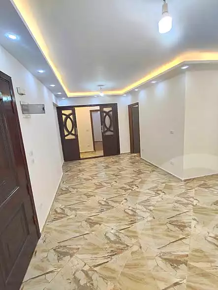https://aqarmap.com.eg/ar/listing/7170021-for-sale-alexandria-sydy-bshr-sydy-bshr-qbly-street-17