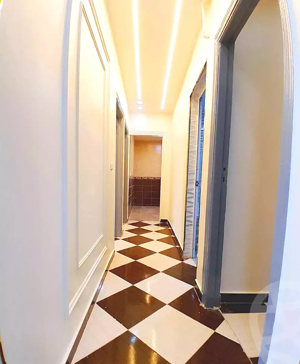 https://aqarmap.com.eg/ar/listing/7170087-for-sale-alexandria-sydy-bshr-sydy-bshr-bhry-shr-mhmwd-l-yswy