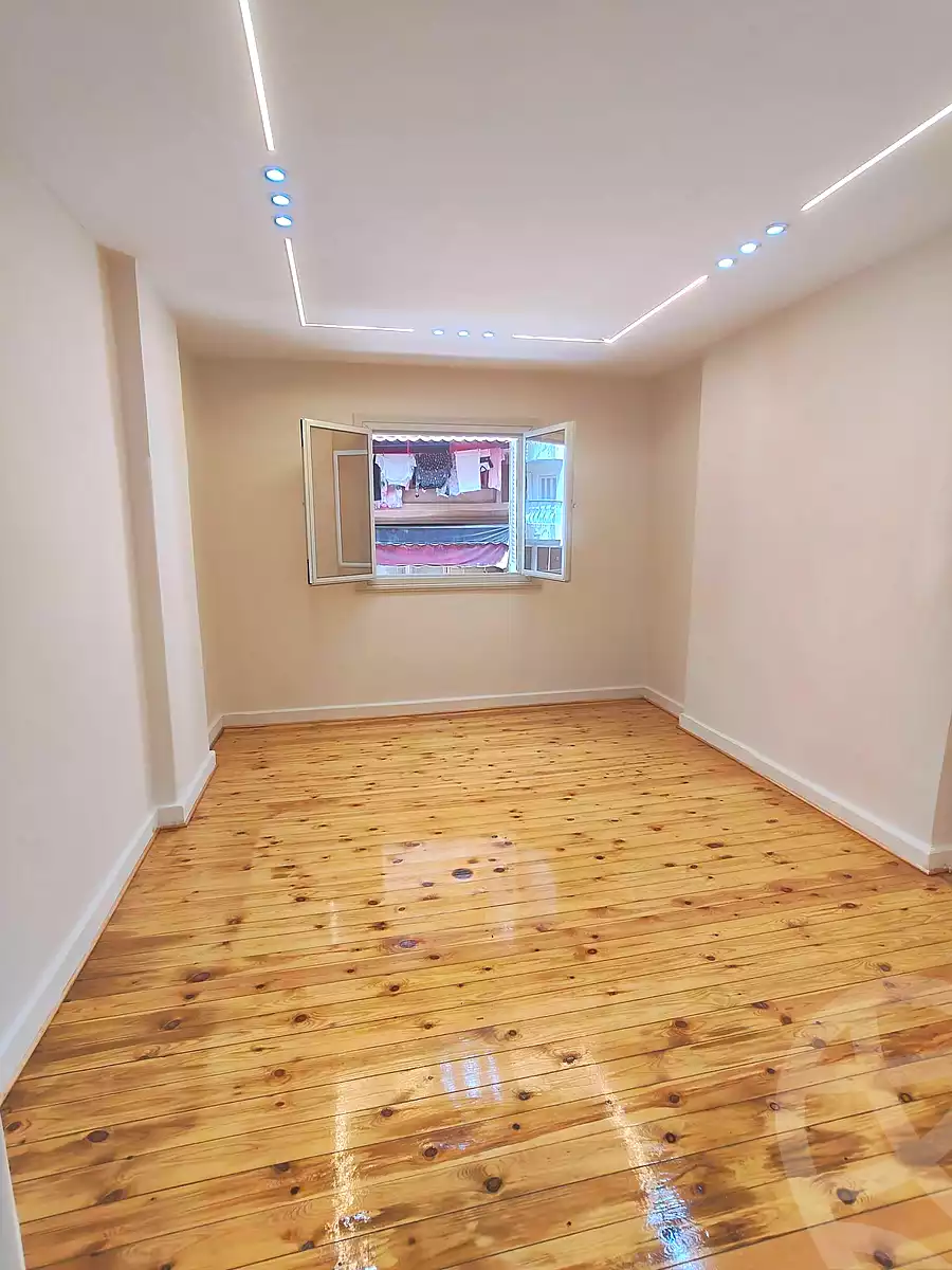 https://aqarmap.com.eg/ar/listing/7170095-for-sale-alexandria-miami-el-arman-st