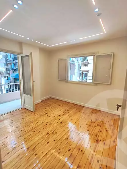 https://aqarmap.com.eg/ar/listing/7170095-for-sale-alexandria-miami-el-arman-st
