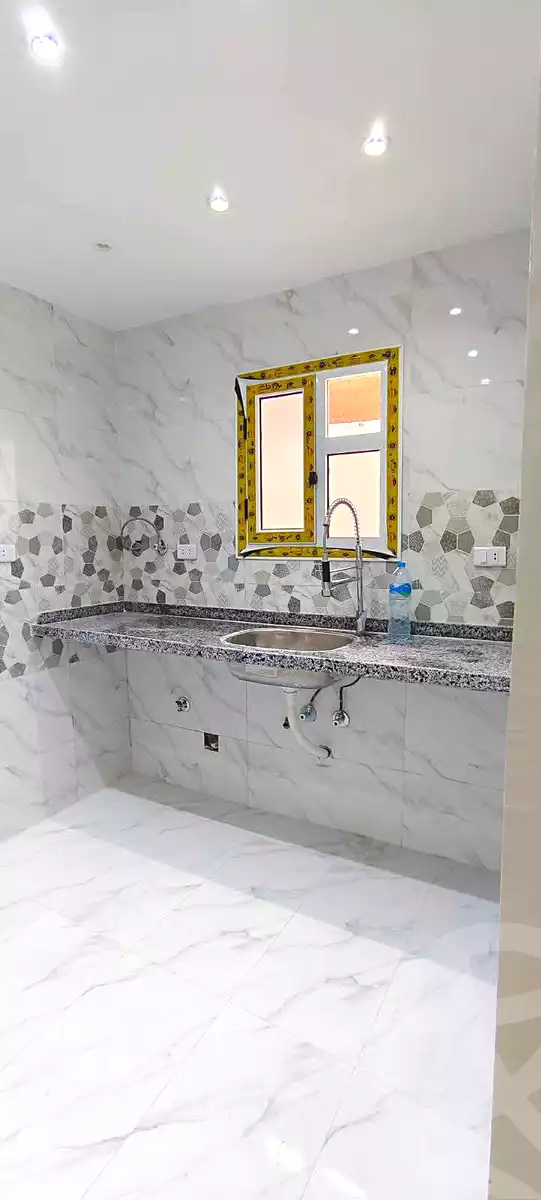 https://aqarmap.com.eg/ar/listing/7170238-for-sale-alexandria-al-agamy-el-hanouvel