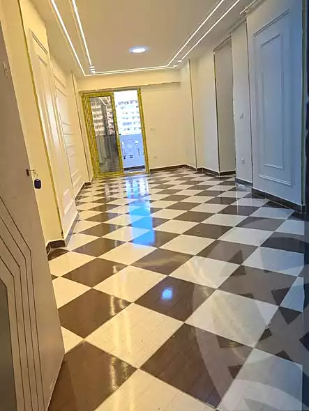 https://aqarmap.com.eg/ar/listing/7170245-for-sale-alexandria-sydy-bshr-sydy-bshr-bhry-shr-mhmwd-l-yswy