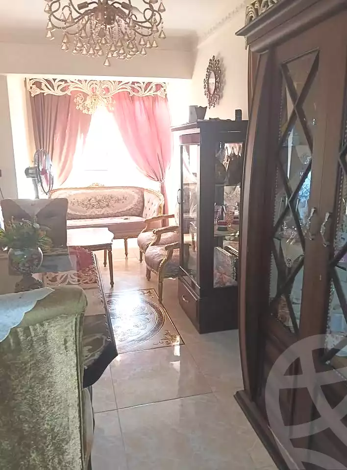 https://aqarmap.com.eg/en/listing/7170390-for-sale-alexandria-lsywf-shamaa
