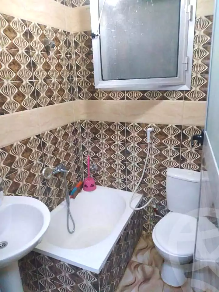 https://aqarmap.com.eg/ar/listing/7170393-for-sale-alexandria-al-agamy-el-hanouvel-al-haded-we-al-soulb-st