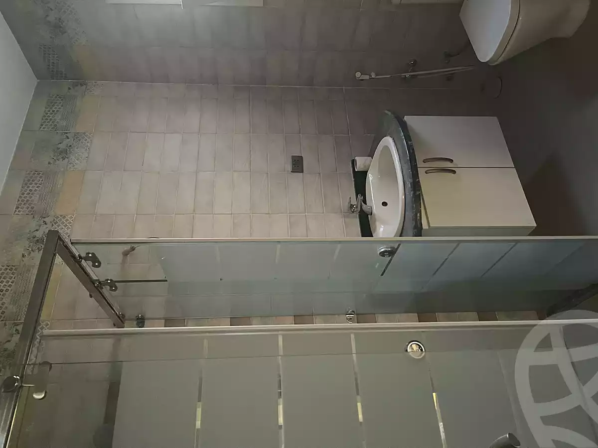 https://aqarmap.com.eg/en/listing/7170781-for-rent-cairo-new-cairo-first-settlement-mhwr-mstfy-kml