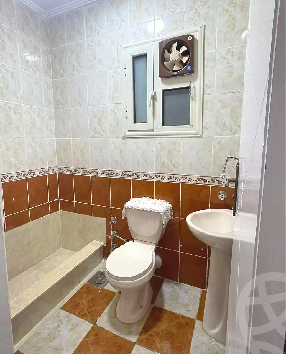 https://aqarmap.com.eg/en/listing/7171107-for-sale-alexandria-el-mandara-alex-el-mandara-bahri-sidi-kamal-st