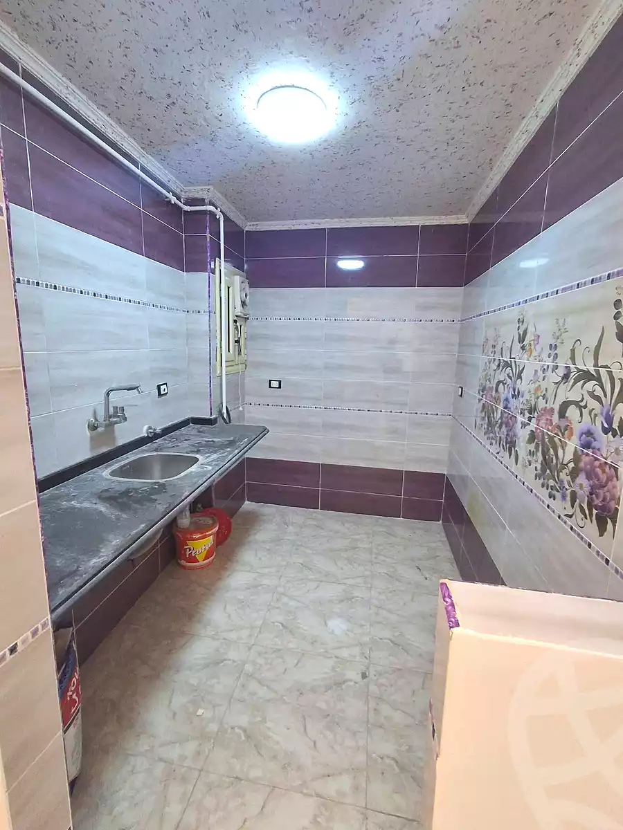 https://aqarmap.com.eg/en/listing/7171115-for-rent-alexandria-bahray-el-anfoshy-sidi-kazman-st