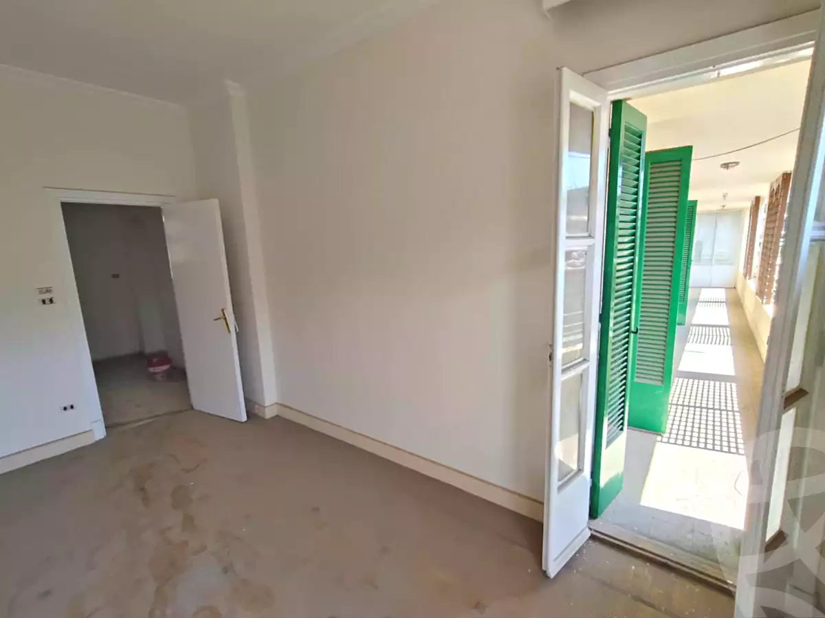 https://aqarmap.com.eg/ar/listing/7171271-for-rent-cairo-downtown-bab-el-loaa-el-shawarby-st
