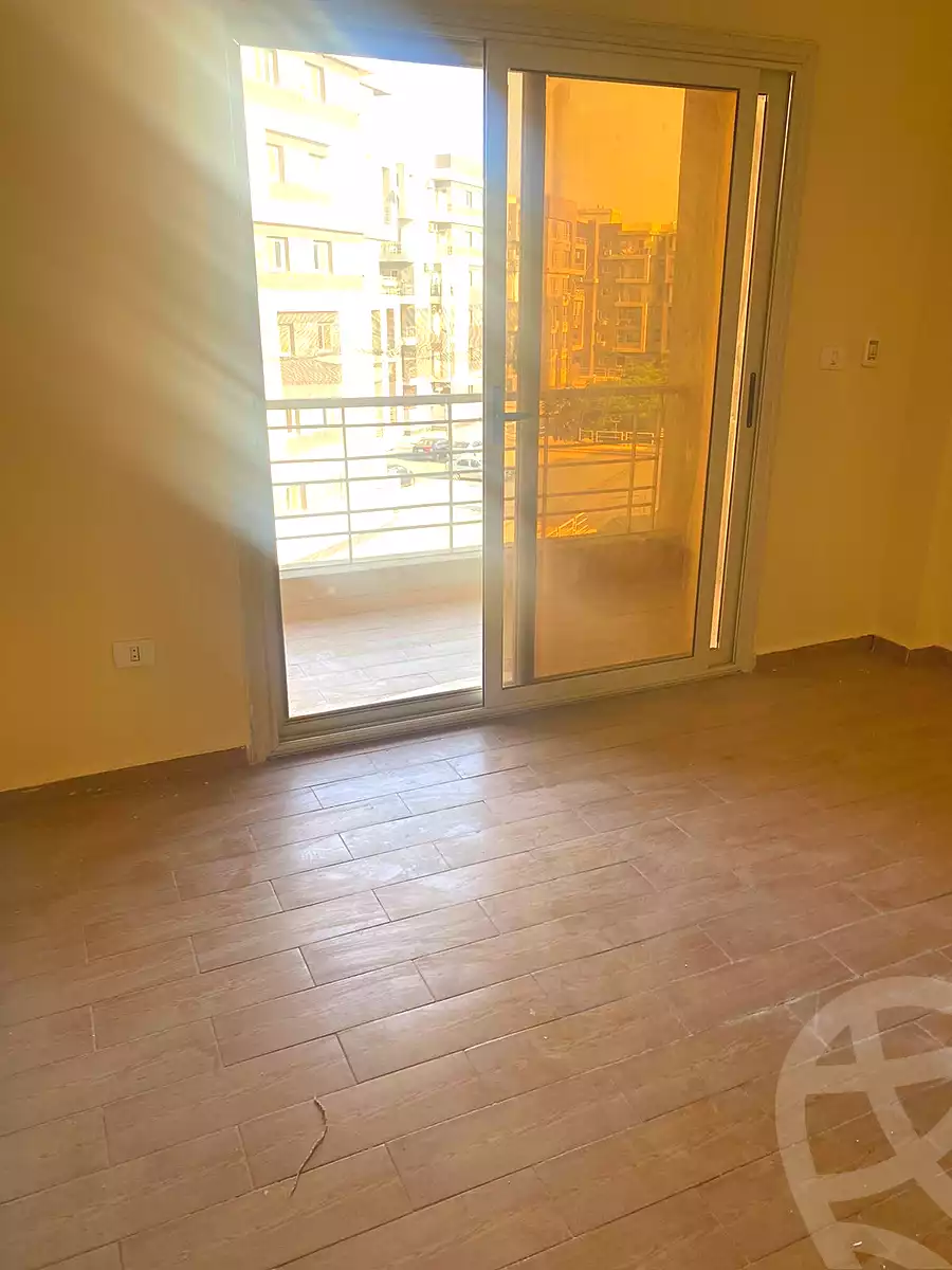 https://aqarmap.com.eg/en/listing/7171407-for-sale-cairo-new-cairo-compounds-dar-misr-el-koronfel