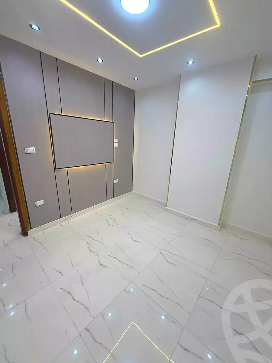 https://aqarmap.com.eg/en/listing/7171411-for-sale-alexandria-al-agamy-lbytsh-street-8