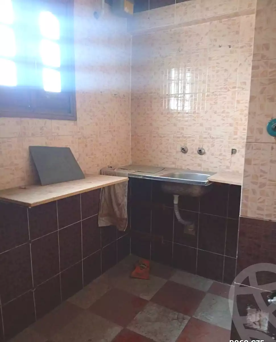 https://aqarmap.com.eg/ar/listing/7171583-for-sale-alexandria-sydy-bshr-shr-mlk-hfny