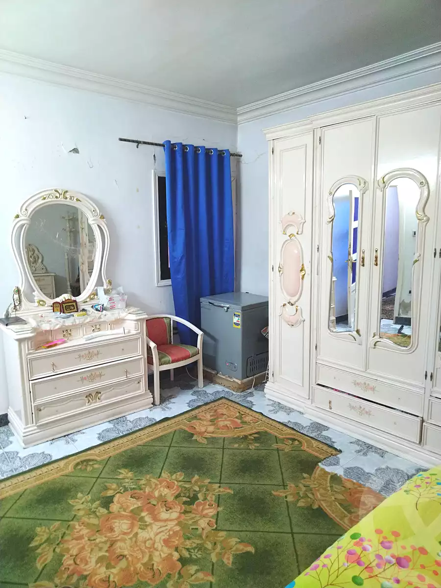https://aqarmap.com.eg/ar/listing/7171584-for-sale-cairo-faisal-kafr-tohormos-queen-nazli-st