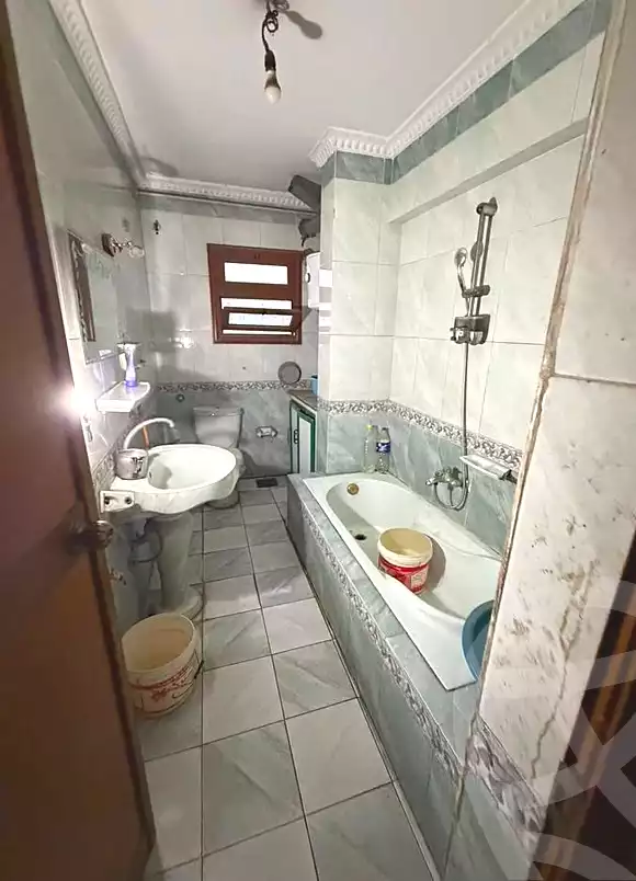 https://aqarmap.com.eg/ar/listing/7171861-for-sale-alexandria-al-agamy-el-hanouvel