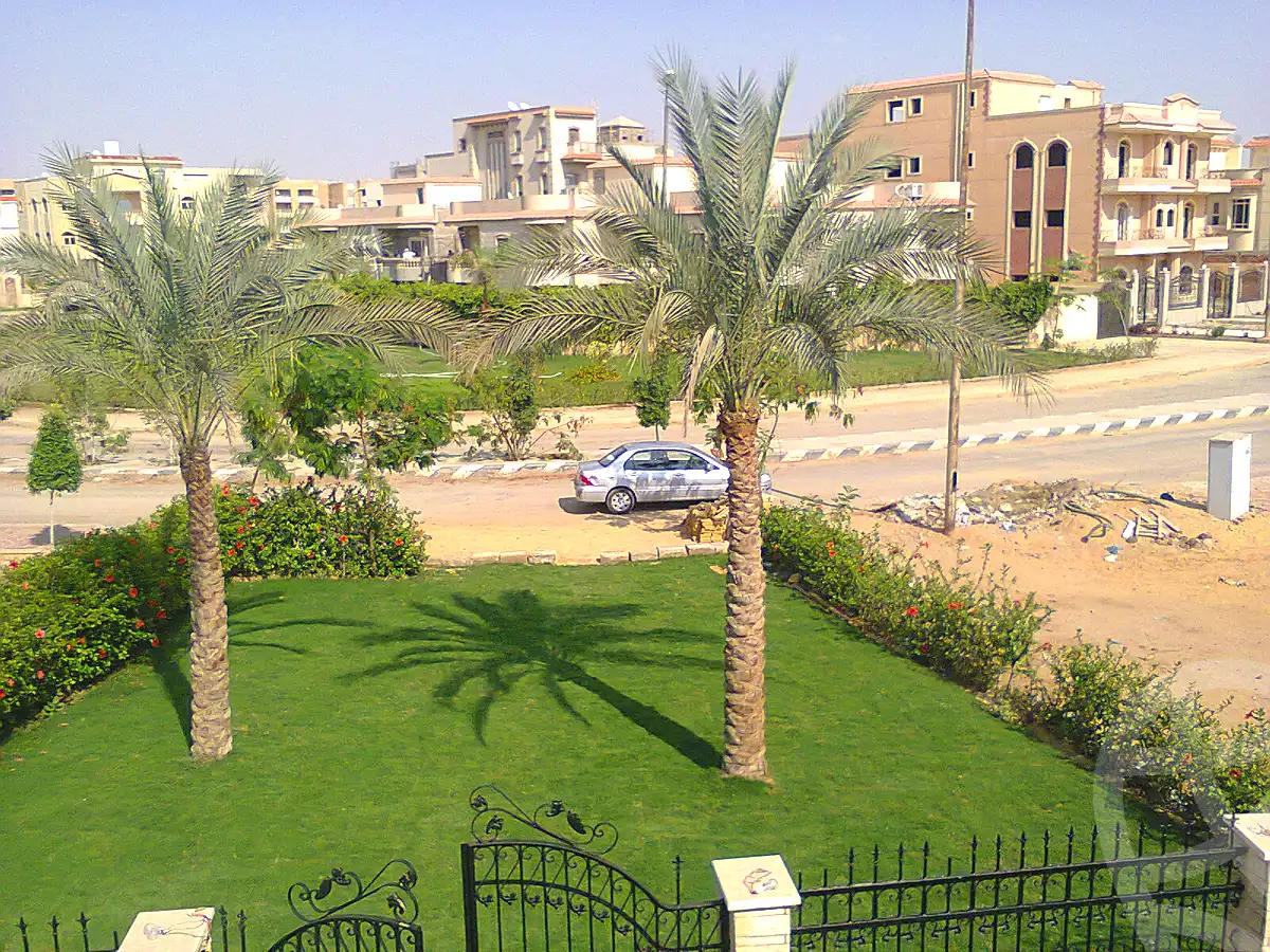 https://aqarmap.com.eg/ar/listing/2775859-for-sale-cairo-el-shorouk-lhy-lthmn-neighbourhood-1