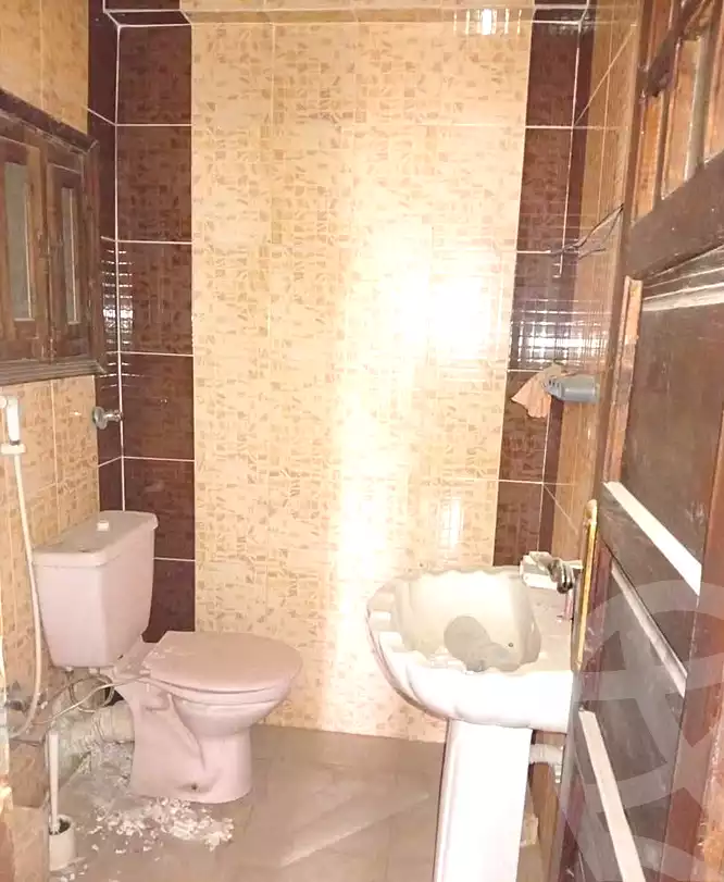 https://aqarmap.com.eg/en/listing/7171906-for-sale-alexandria-sydy-bshr-shr-mlk-hfny
