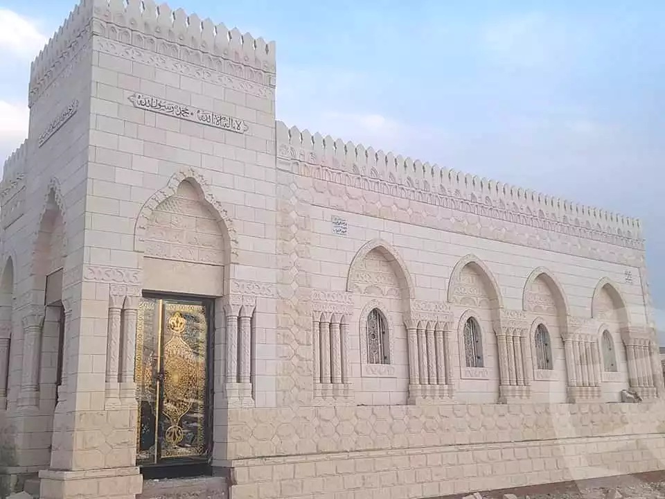 https://aqarmap.com.eg/ar/listing/7171997-for-sale-cairo-6th-of-october-el-wahatt-road