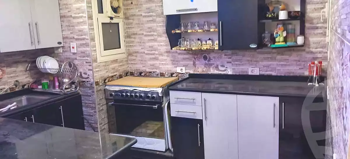 https://aqarmap.com.eg/ar/listing/7172320-for-sale-cairo-ain-shams-ain-shams-el-sharkia-sedky-st