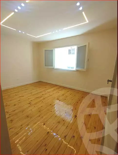 https://aqarmap.com.eg/ar/listing/7172346-for-sale-alexandria-miami-ibn-moeslh-al-arman-st