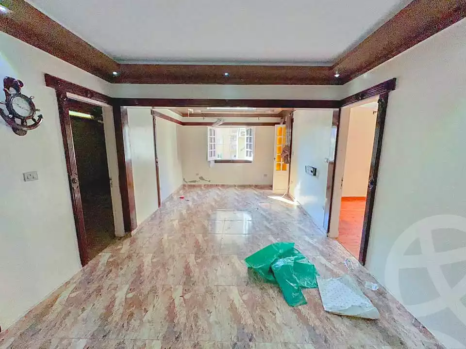 https://aqarmap.com.eg/ar/listing/7172472-for-rent-alexandria-glim