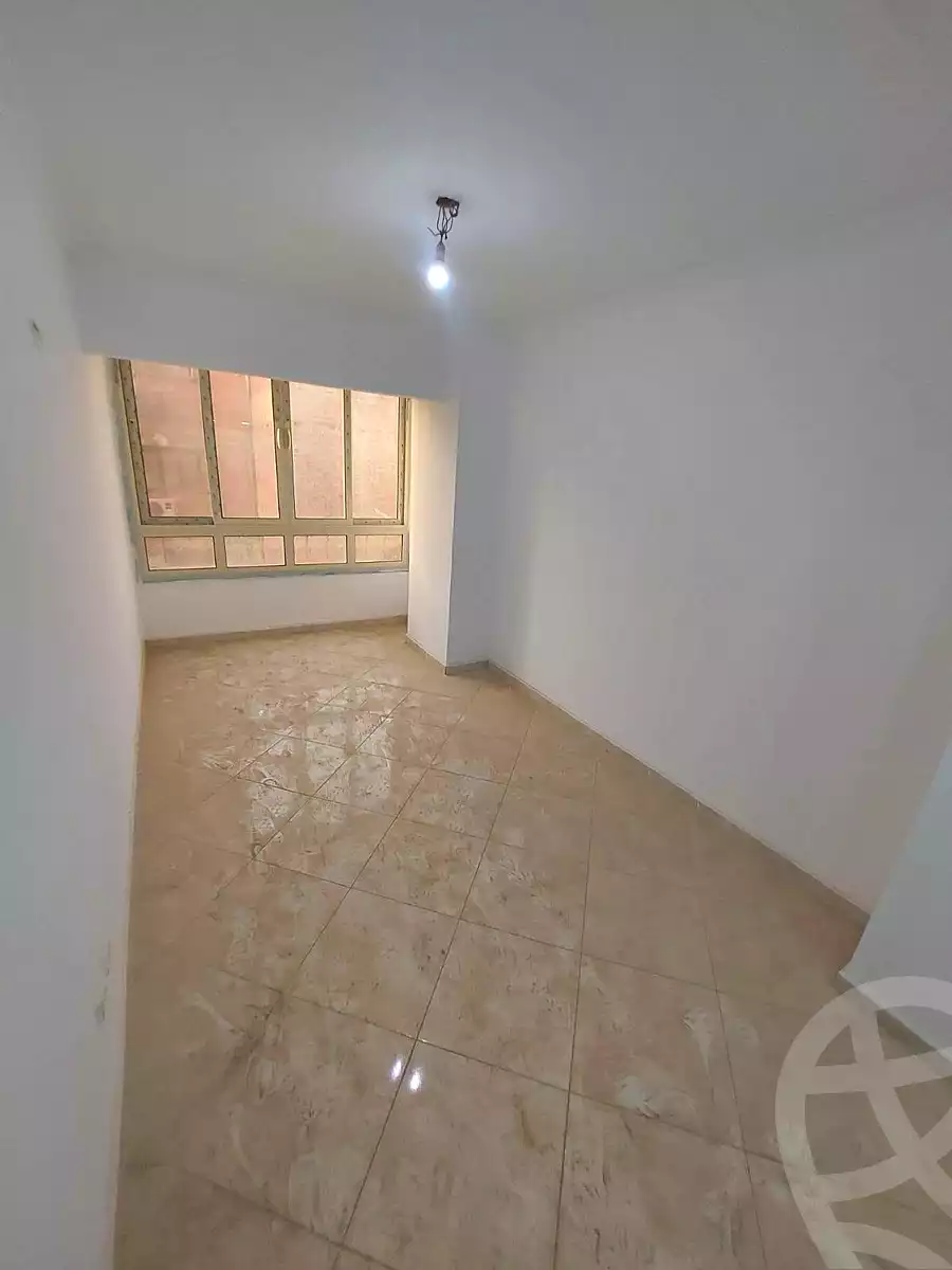 https://aqarmap.com.eg/en/listing/7172618-for-sale-cairo-helwan-helwan-el-sharkeya-ismael-kamel-st