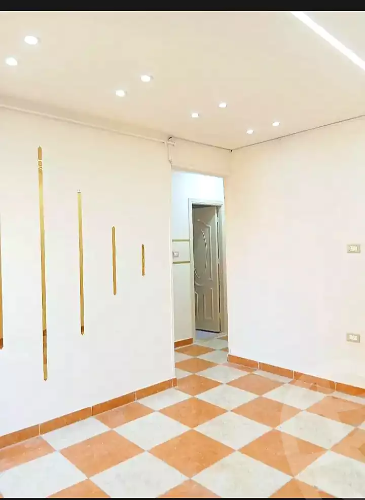 https://aqarmap.com.eg/ar/listing/7172805-for-sale-alexandria-el-asafra-shr-45