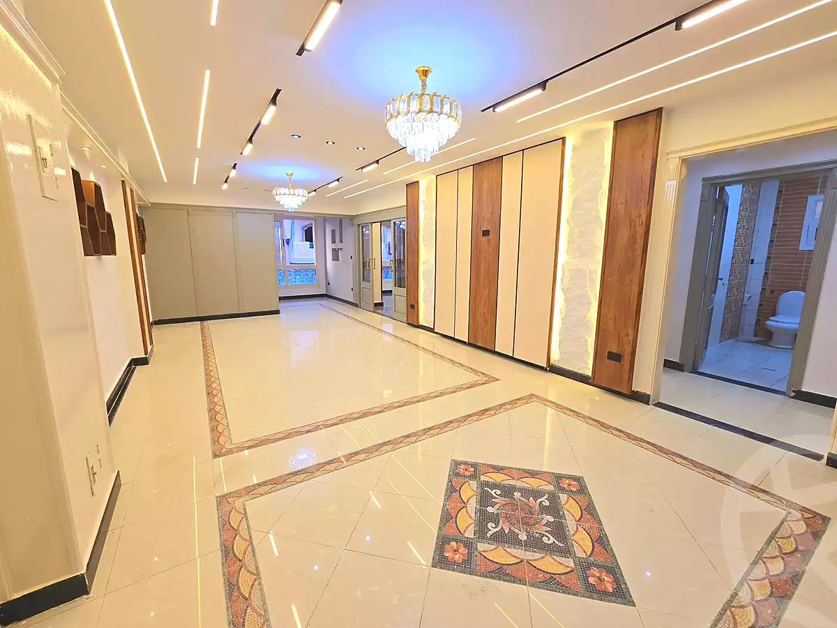 https://aqarmap.com.eg/en/listing/7173066-for-sale-alexandria-al-agamy-shataa-el-nakheel-street-23