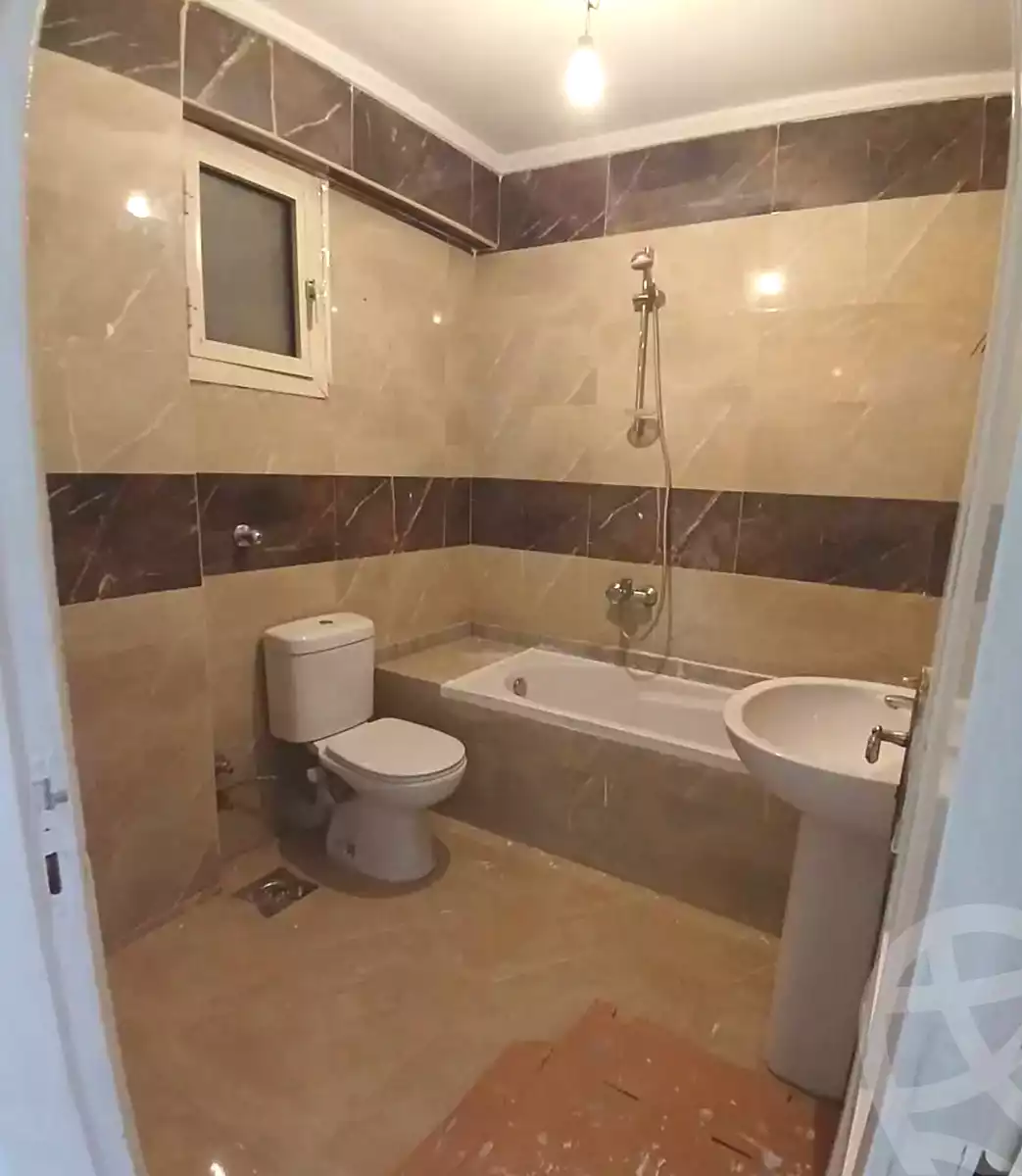 https://aqarmap.com.eg/en/listing/7173149-for-sale-alexandria-el-asafra-l-sfr-bhry-el-geish-rd