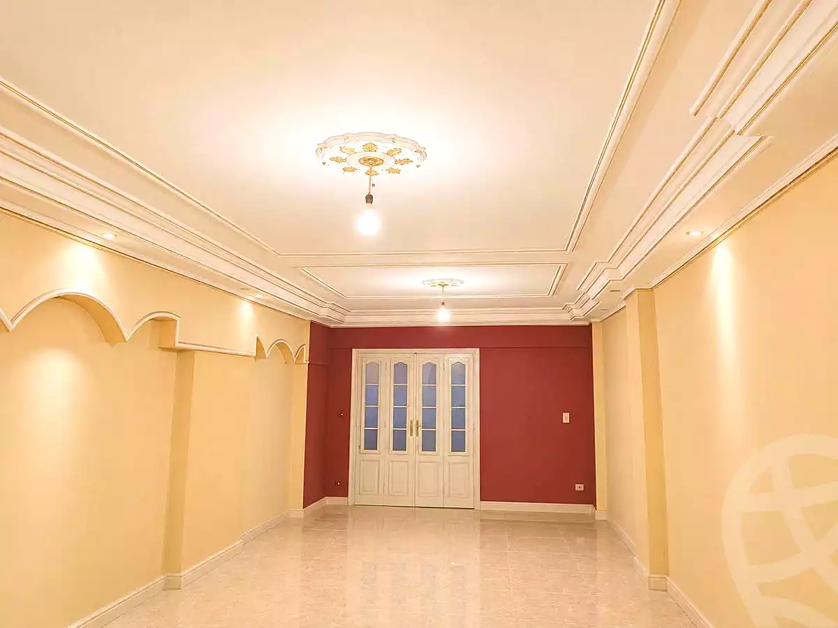 https://aqarmap.com.eg/en/listing/7173166-for-sale-alexandria-camp-cesar-port-said-street