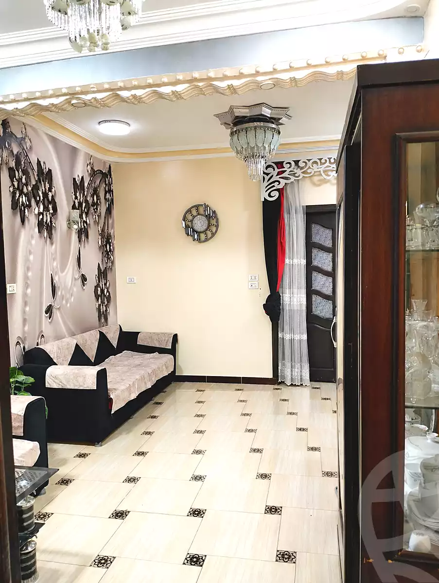 https://aqarmap.com.eg/ar/listing/7173394-for-sale-qalyubia-shubra-el-khaima-shubra-el-khaima-city-hamis-st