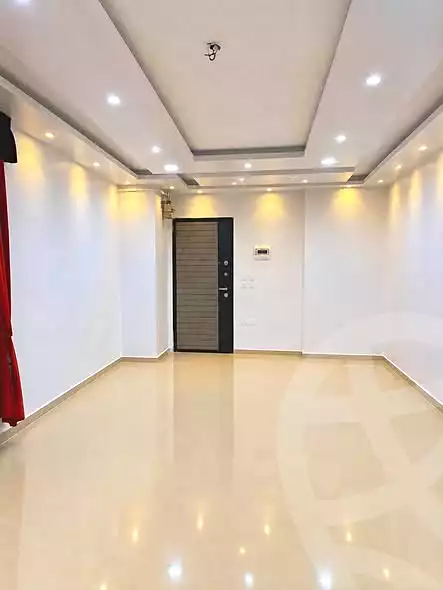 https://aqarmap.com.eg/ar/listing/7173619-for-sale-cairo-helwan-helwan-el-sharkeya-omar-ibn-abd-el-aziz-st